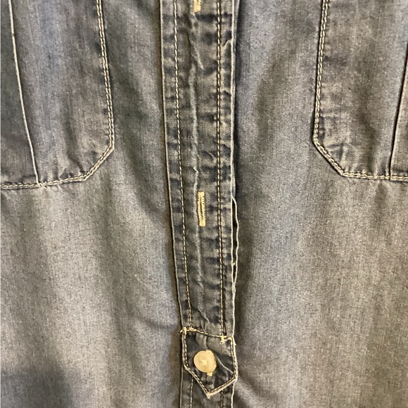 BANANA REPUBLIC Dillon Utility Chambray Button Up Shirt Distressed Sz XS - Picture 5 of 11